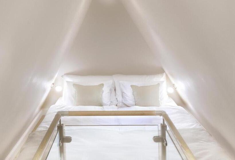 סוויטה, Lomnica