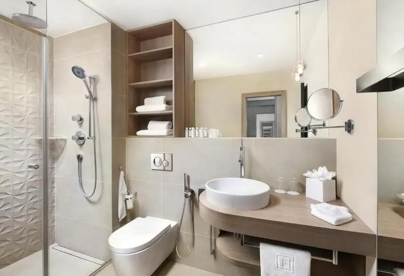 Standard-huone Parveke, Lomnica