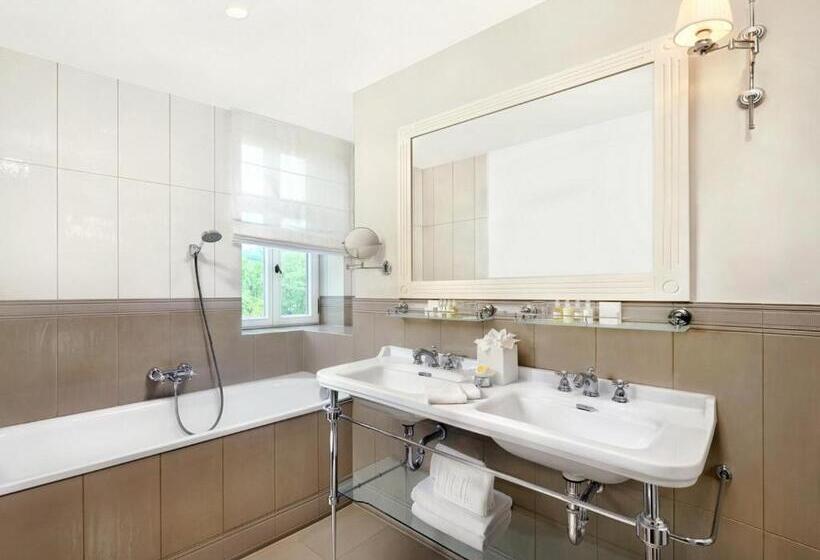 חדר סטנדרט, Lomnica