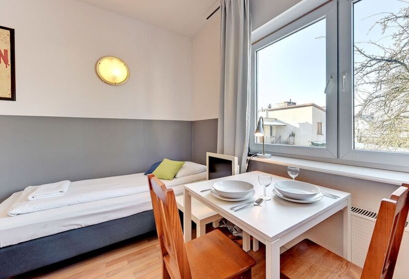 חדר סטנדרט חדר אמבטיה משותף, Nice Rooms   Pokoje Gościnne