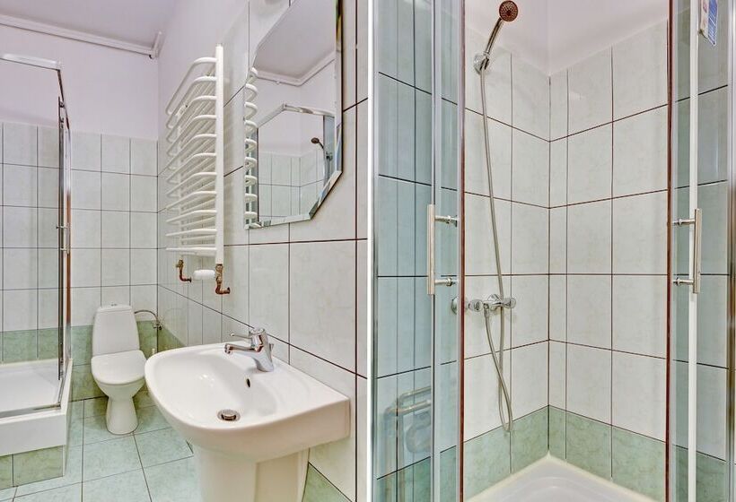 חדר סטנדרט לשלושה, Nice Rooms   Pokoje Gościnne