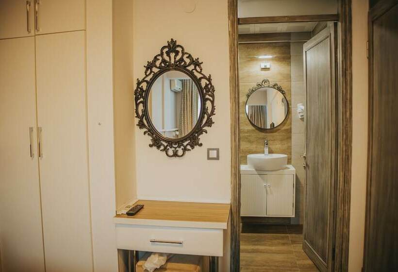 חדר סופריור נוף לגינה, Pirlanta Butik