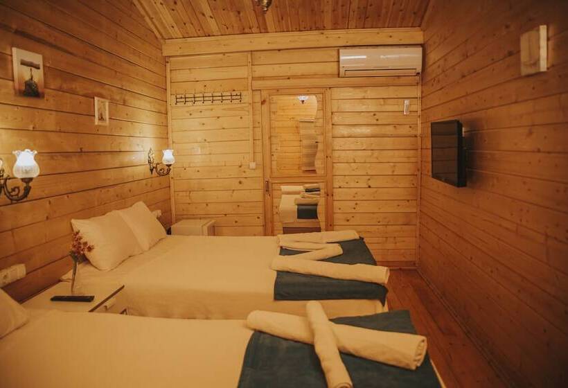 בונגלו משפחתי, Pirlanta Butik