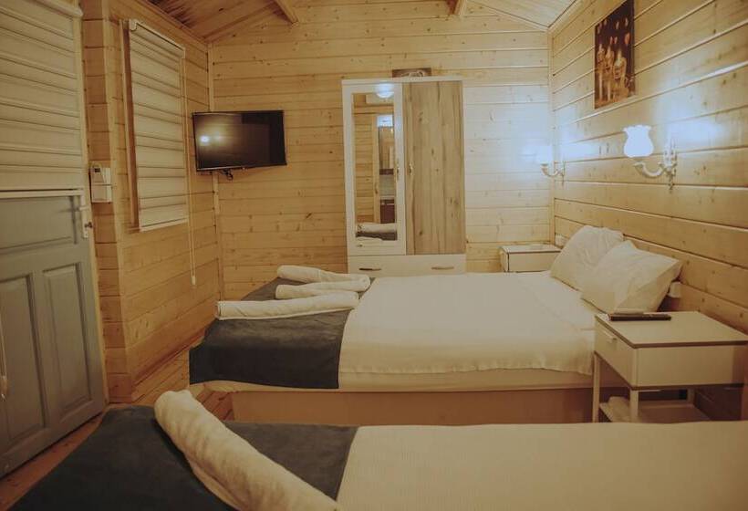 בונגלו משפחתי, Pirlanta Butik