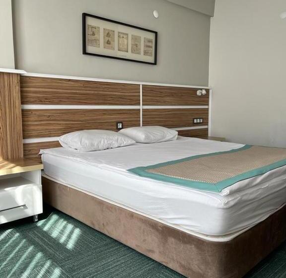 חדר סופריור נוף לגינה, Pirlanta Butik