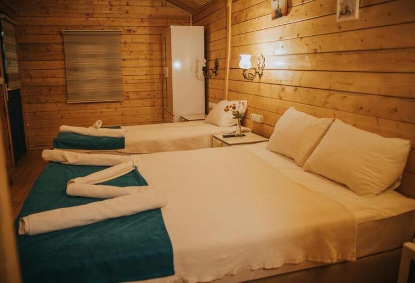 בונגלו משפחתי, Pirlanta Butik