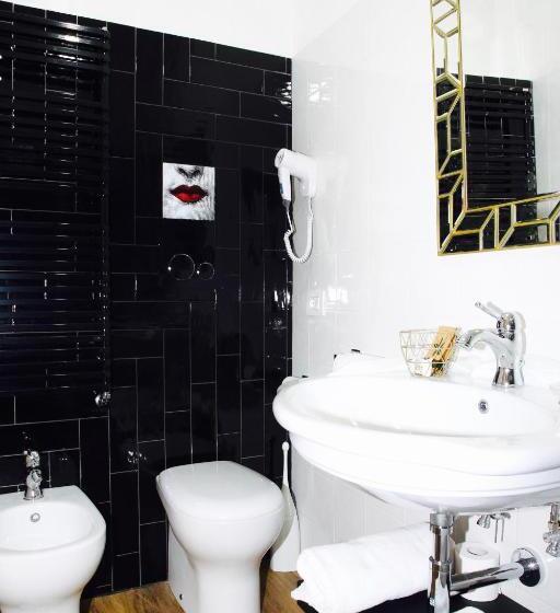 استودیوی استاندارد, Residence Cavour 63