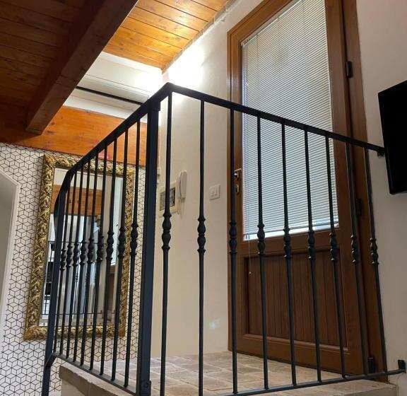 آپارتمان 1 خوابه با بالکن, Residence Cavour 63