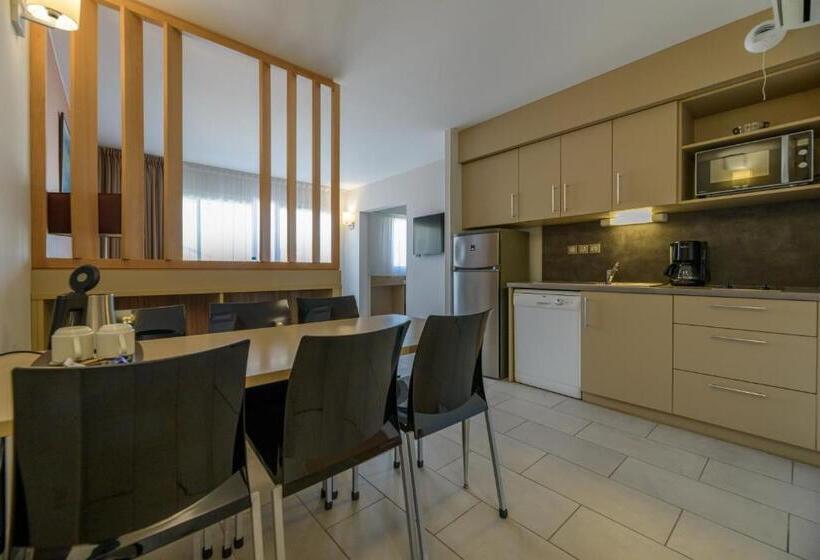 Апартаменты 2 Спальни, Residence De Tourisme Ajaccio Amiraute