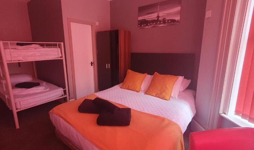 Семейный Номер, Palm Beach Hotel By The Sea