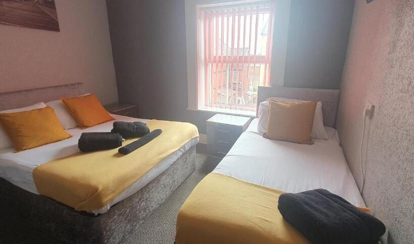 Номер Стандарт Трехместный, Palm Beach Hotel By The Sea