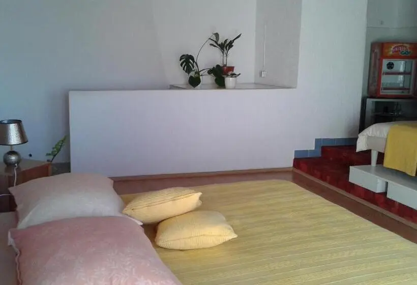 اتاق استاندارد با تراس و چشم‌انداز دریا, Pension More