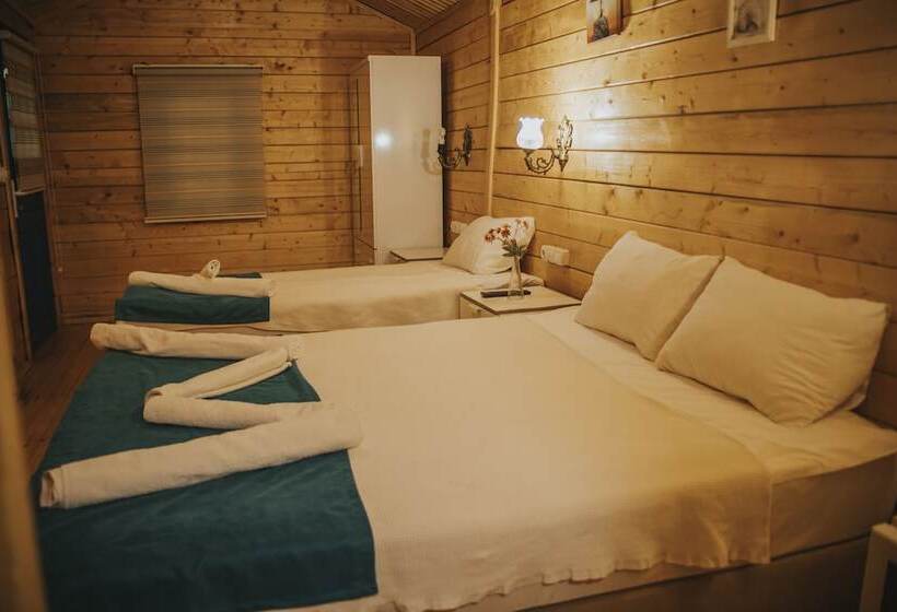 בונגלו משפחתי, Pirlanta Butik