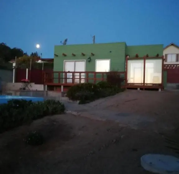 オーシャンビュースイート, Cabañas Barrachina, Punta De Tralca