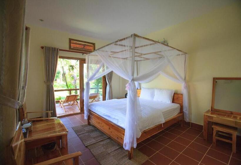 بانگلوی لوکس, Wild Beach Phu Quoc Resort