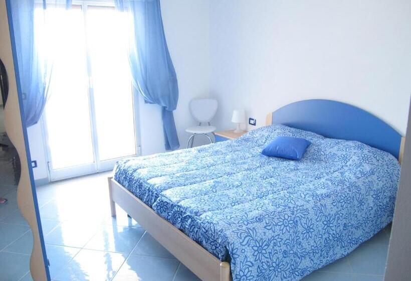 Номер Стандарт с Балконом, Miramare