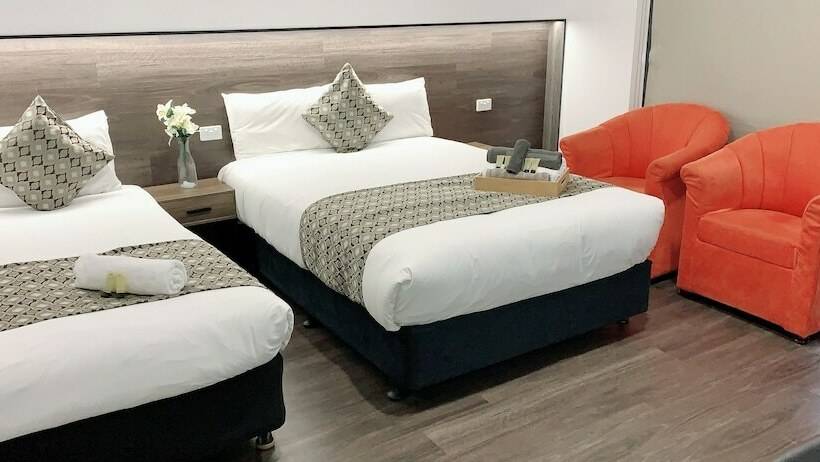 Номер Deluxe, Elm Motel