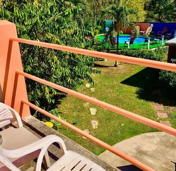 سوییت جونیور با بالکن, Esperanza Inn Guesthouse
