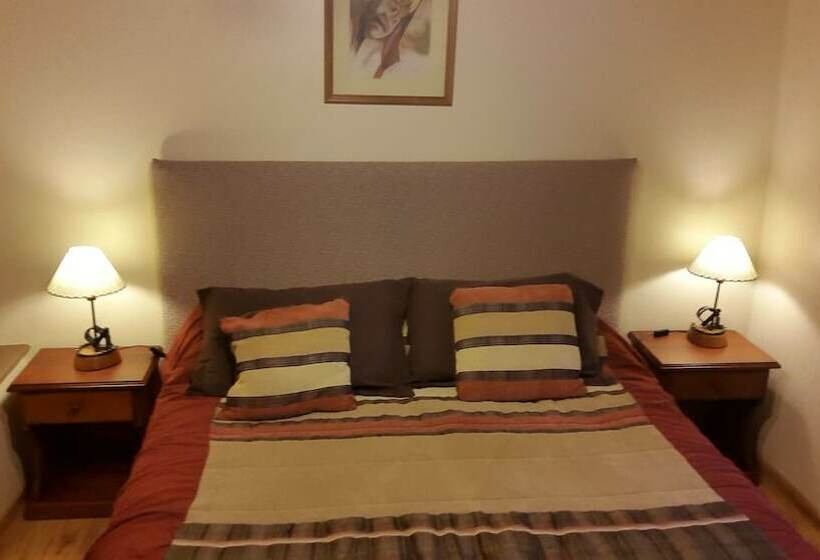 2ベッドルームアパートメント, La Posta Apart