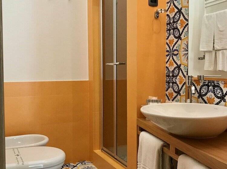 اتاق لوکس, B&b Orsini 46