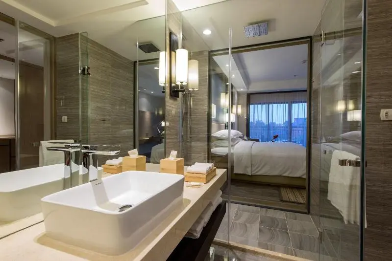 Executive Room King Size Bed