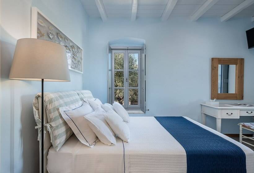 Люкс Вид на Море, Four Seasons Hydra Luxury Suites