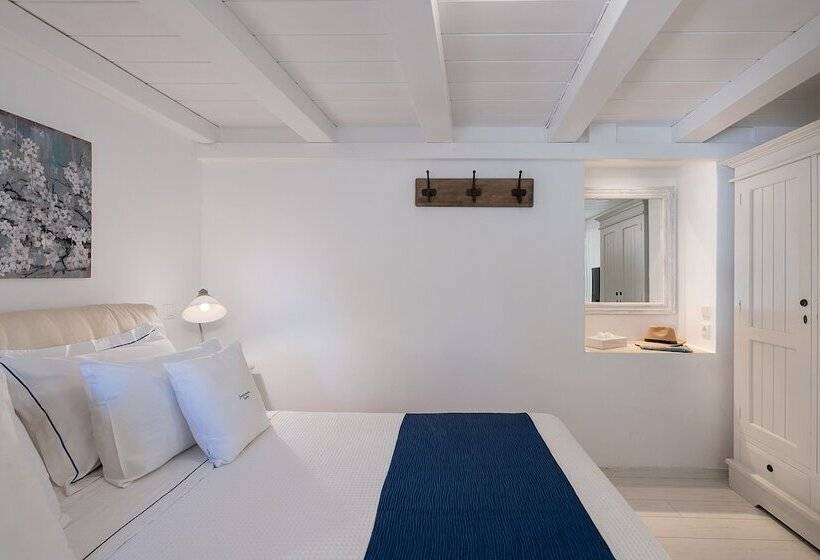 Люкс, Four Seasons Hydra Luxury Suites