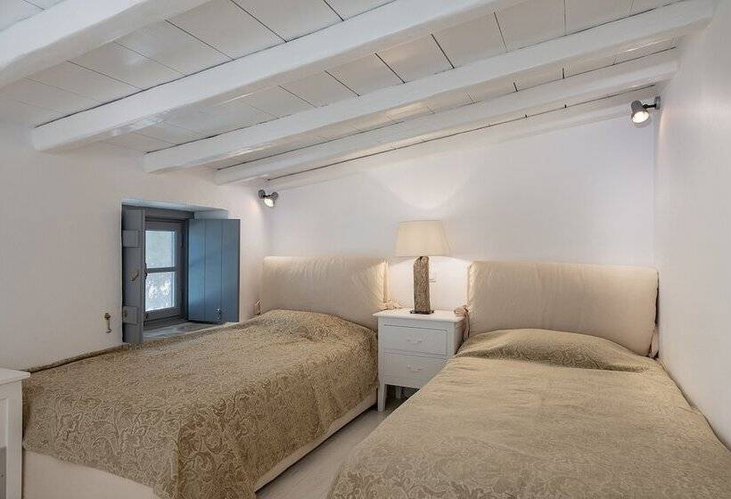 Люкс, Four Seasons Hydra Luxury Suites