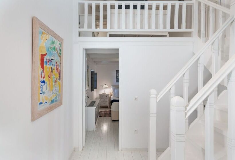 Люкс, Four Seasons Hydra Luxury Suites