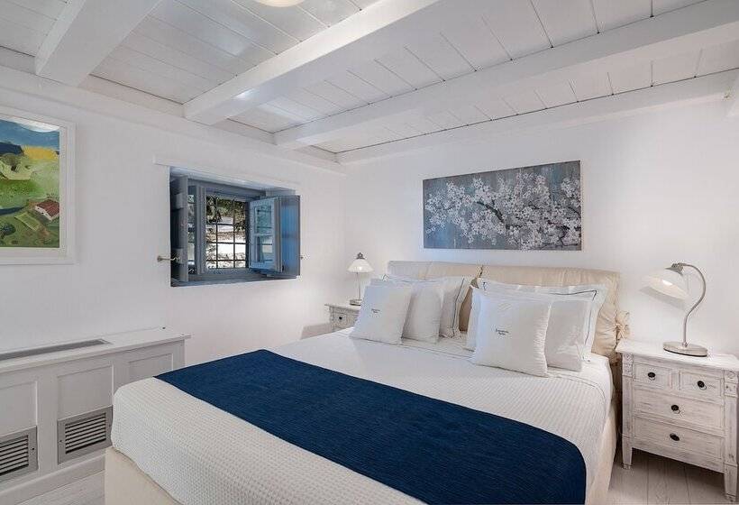 Люкс, Four Seasons Hydra Luxury Suites