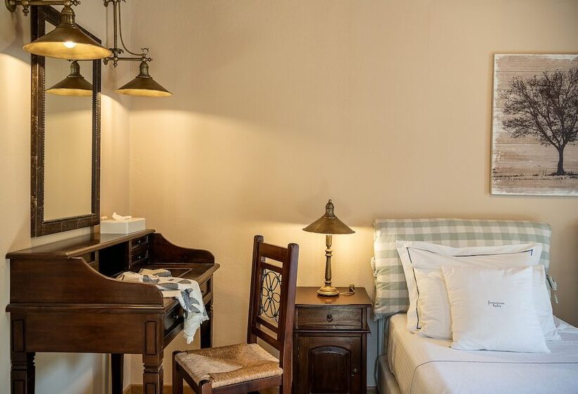 Номер Стандарт Вид на Море, Four Seasons Hydra Luxury Suites