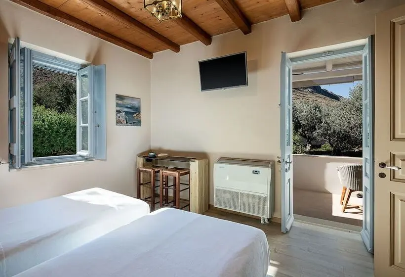 オーシャンビュースタンダードルーム, Four Seasons Hydra Luxury Suites