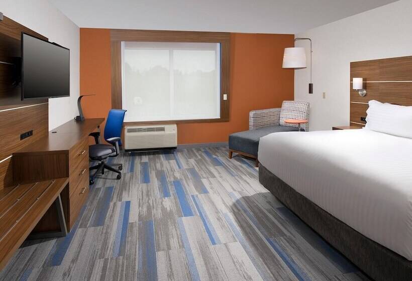 Люкс Адаптированный для Инвалидов, Holiday Inn Express & Suites Memphis Arpt Elvis Presley Blv, An Ihg