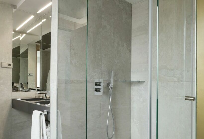 اتاق لوکس, Icon Casona 1900