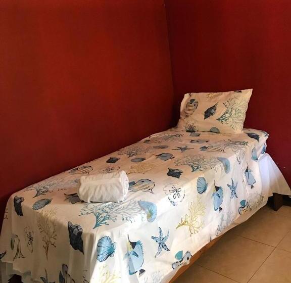 스탠다드 트리플 발코니 룸, Posada Nativa Trinsan Centro