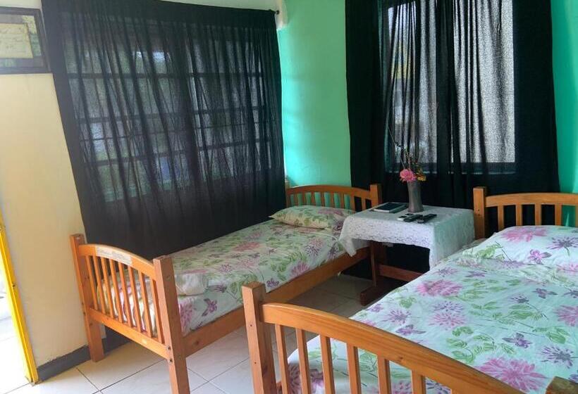 발코니 디럭스 룸, Posada Nativa Trinsan Centro