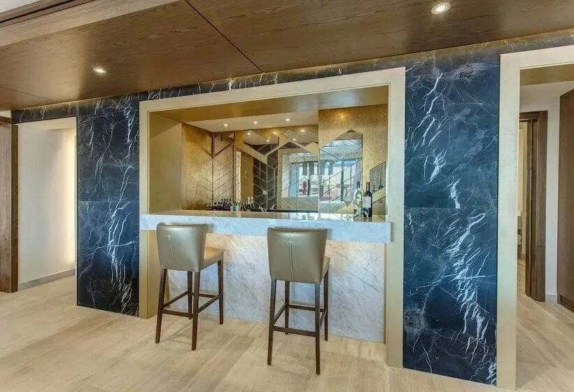 سوئیت دلوکس 2 خوابه, Royalton Bavaro, An Autograph Collection Allinclusive Resort & Casino