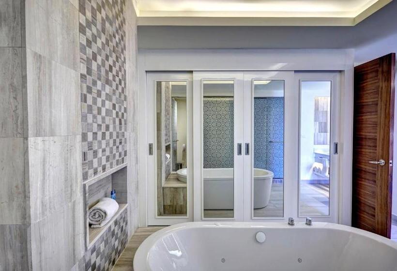 سوئیت ریاست جمهوری 2 خوابه, Royalton Bavaro, An Autograph Collection Allinclusive Resort & Casino