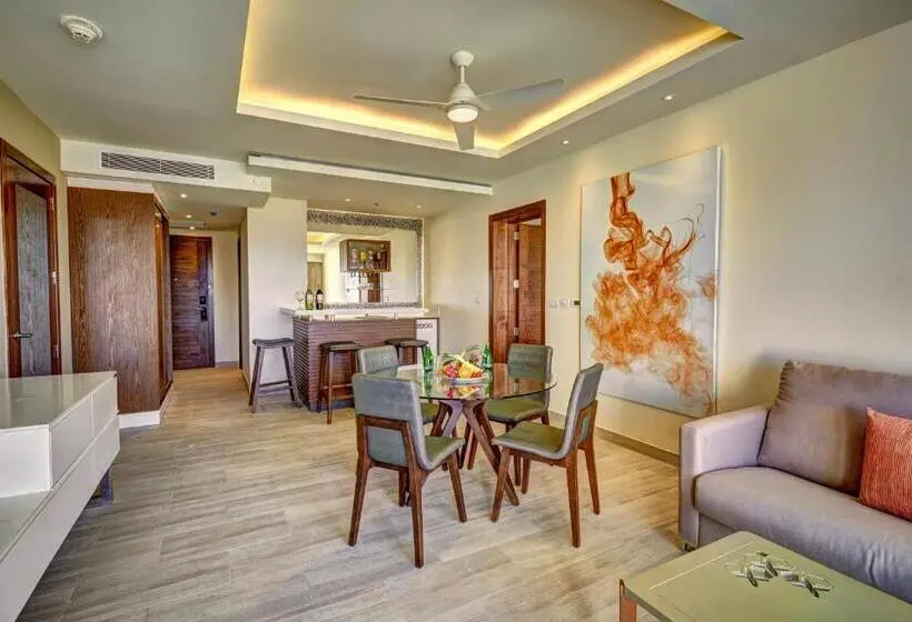 2 Bedroom Presidential Suite