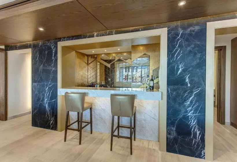 سوئیت دلوکس 2 خوابه, Royalton Bavaro, An Autograph Collection Allinclusive Resort & Casino