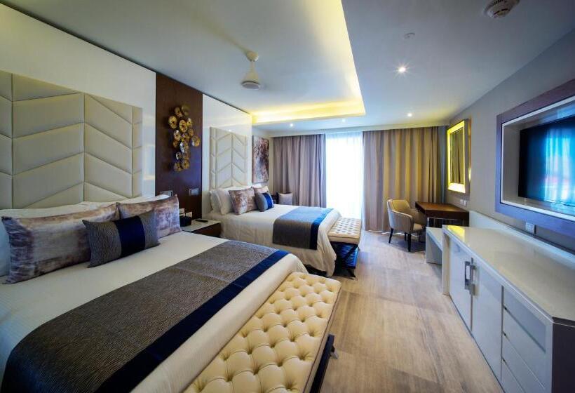 سوئیت 2 خوابه, Royalton Bavaro, An Autograph Collection Allinclusive Resort & Casino