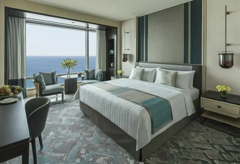 اتاق لوکس با چشم‌انداز دریا, Shangrila Colombo