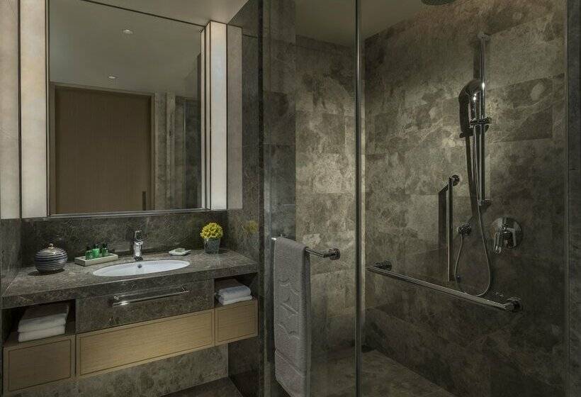 디럭스 룸 호수 전망, Shangrila Colombo