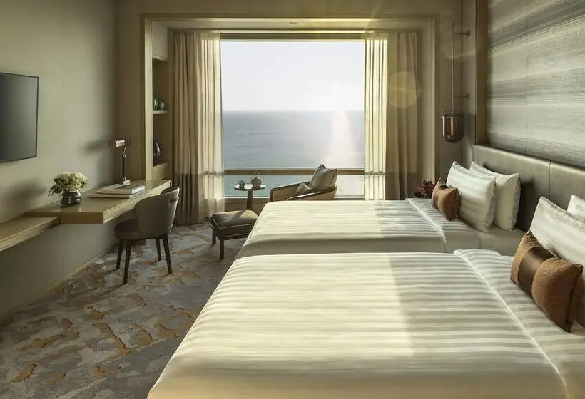 اتاق لوکس با چشم‌انداز دریا, Shangrila Colombo