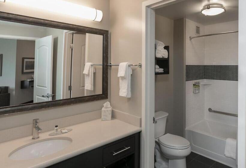 Люкс, Staybridge Suites   Saskatoon   University, An Ihg