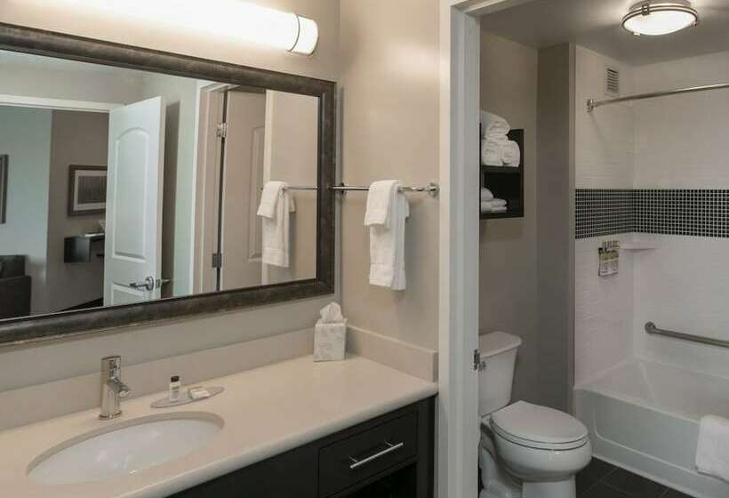 Люкс 2 Спальни, Staybridge Suites   Saskatoon   University, An Ihg