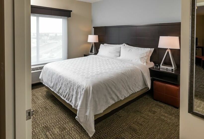 Студия Стандарт, Staybridge Suites   Saskatoon   University, An Ihg