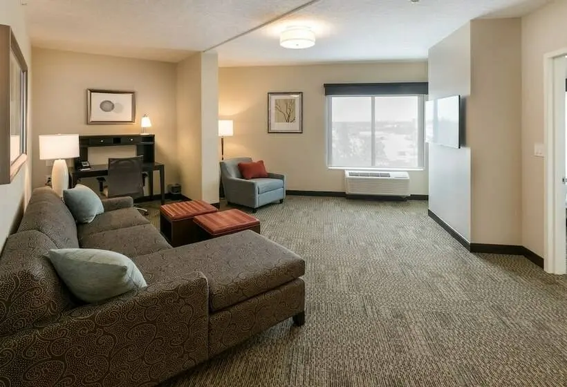 ２ベッドスイートルーム, Staybridge Suites   Saskatoon   University, An Ihg