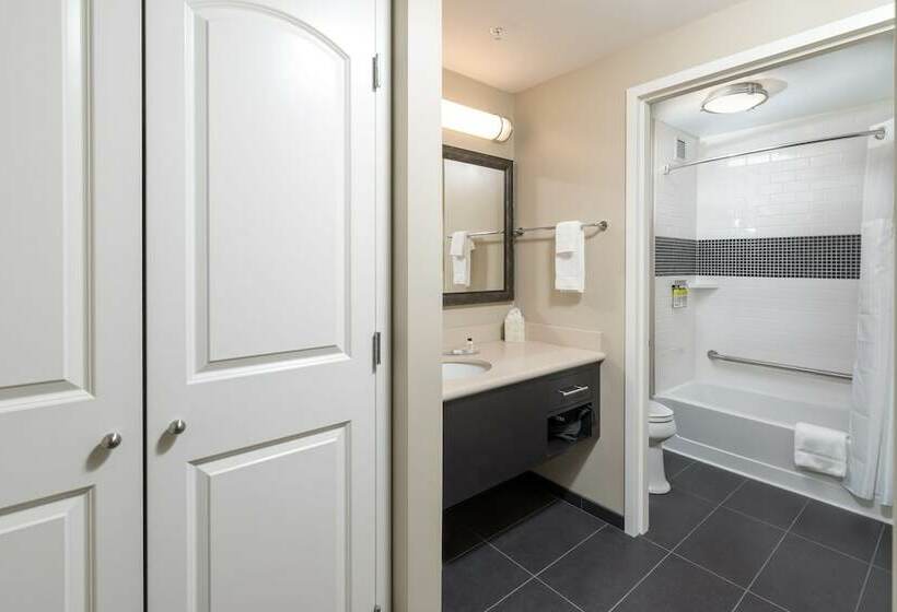 Студия Стандарт, Staybridge Suites   Saskatoon   University, An Ihg