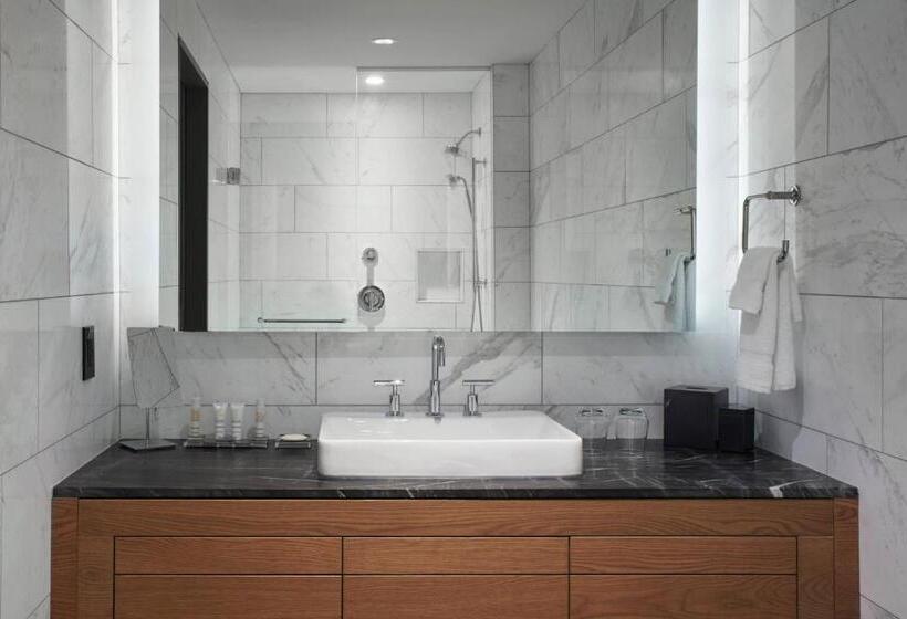 キングサイズベッドのスイートルーム, Toronto Marriott Markham